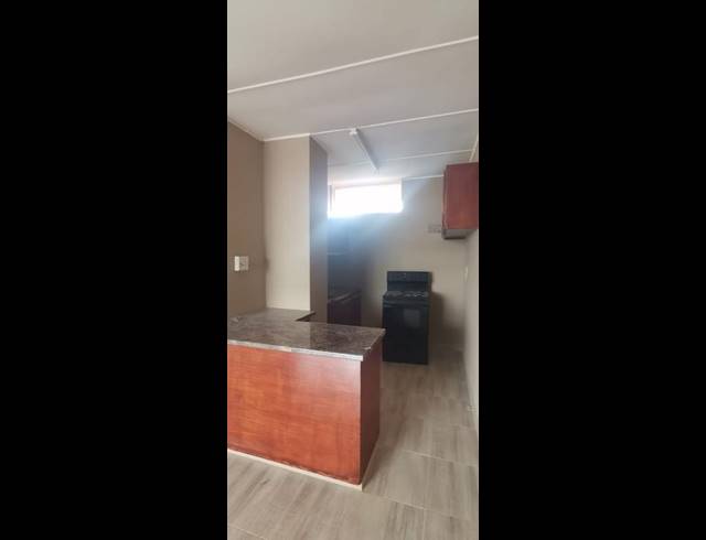 2 BEDROOM PROPERTY TO RENT IN EMPANGENI CENTRAL